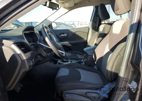 2018 Jeep Cherokee Latitude из США, поврежденный, VIN 1C4PJLCB2JD620255